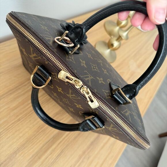 ✅AUTHENTIC✅LOUIS VUITTON ALMA PM - Picture 9 of 15
